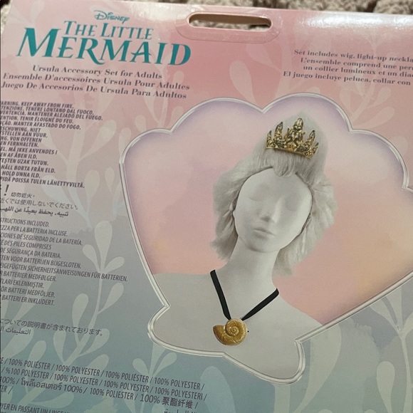 Disney The Little Mermaid Ursula Accessory Set for Adults Crown Wig Shell NIB - Picture 3 of 3